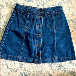 Topshop Moto Denim Jean Skirt Size 26 with Button Down FrontSize 26/0. Great con
